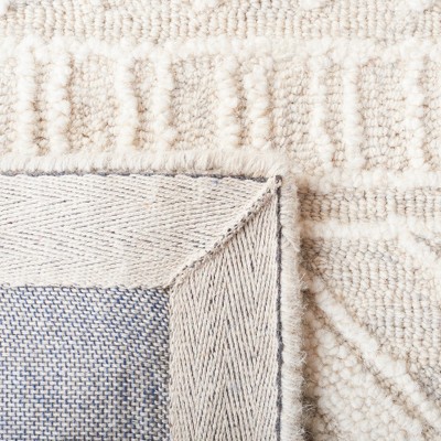 Gray and Ivory Hand-Tufted Wool Area Rug, 3' x 5'