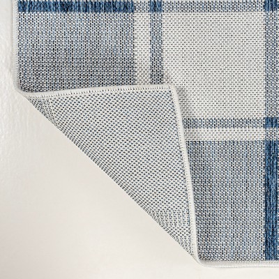 Sabine Navy and Cream Gingham Synthetic 3 x 5 Area Rug