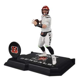 Mcfarlane Toys Cincinnati Bengals NFL SportsPicks Figure | Joe Burrow (Chase)