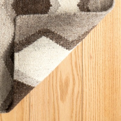 Neutral Geometric Handwoven Wool and Cotton Rug 2' x 3'