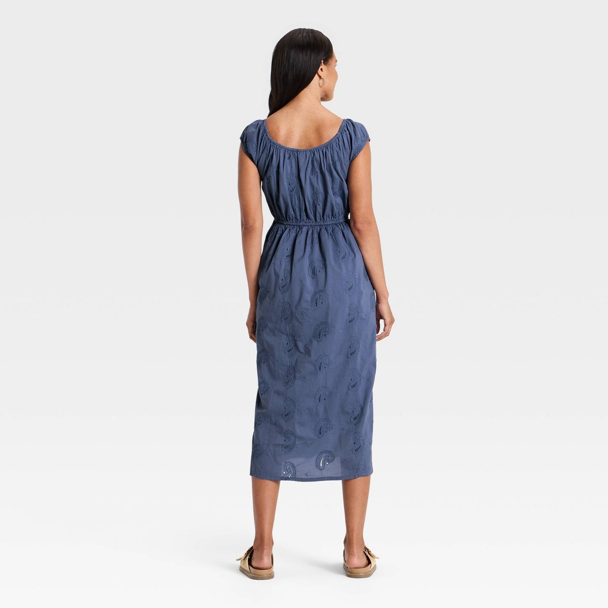 Женские кепки Universal Thread Women's Sleeve Eyelet Midi Sundress - Universal Thread™ Slate Blue S — фото 2