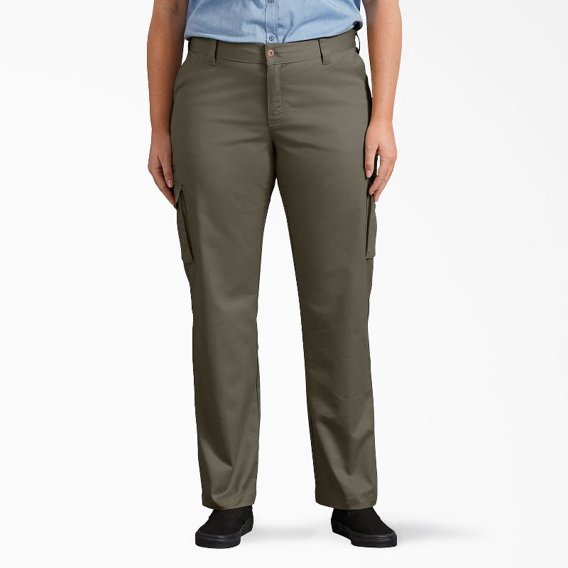Dickies Women’s Plus Relaxed Fit Cargo Pants, 1 of 3