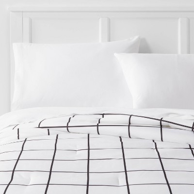 Full/Queen Reversible Microfiber Grid Comforter White/Black - Room Essentials&#8482;