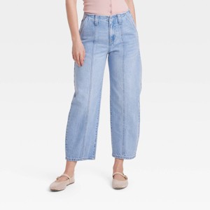 Women's Mid-Rise Barrel Leg Ankle Jeans - Universal Thread™ - 1 of 3