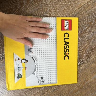 White Baseplate 11026 | Classic | Buy online at the Official LEGO® Shop US