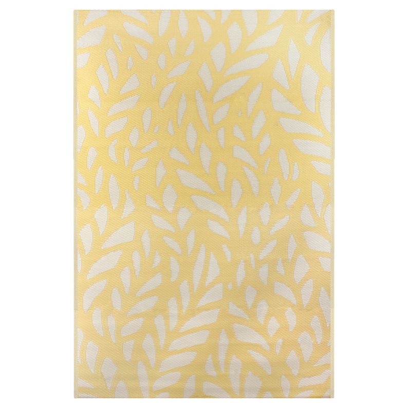 Northlight 4' x 6' Yellow and White Floral Rectangular Outdoor Area Rug, 1 of 5