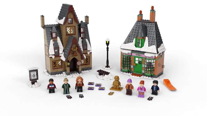 LEGO Harry Potter Hogsmeade Village Visit House Set 76388, 2 of 11, play video