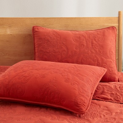 Reversible Microfiber Full/Queen Quilt Set in Rich Red