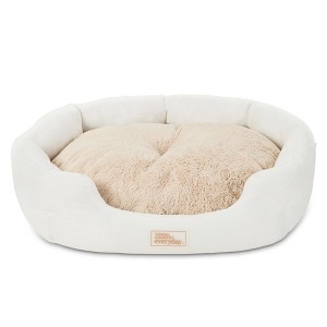 TOWN & COUNTRY EVERYDAY CuddleTown Faux Linen Comfy Cozy Cuddler Pet Bed - 1 of 4
