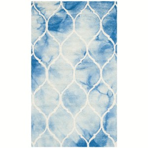 Dip Dye DDY685 Hand Tufted Indoor Rugs - Safavieh - 1 of 3