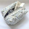 Kitcheniva Quilted Puffy Floral Makeup Bag with Zipper Closure, Blue - 2 of 3
