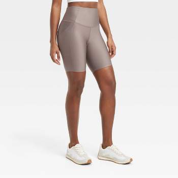 Women's Effortless Support High-Rise Pocketed Bike Shorts 8" - All In Motion™