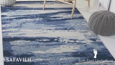 Hand-Tufted Blue Wool Round Area Rug