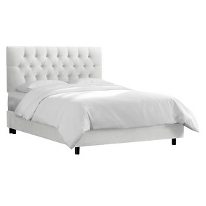 Queen Edwardian Microsuede Tufted Bed Premier White - Skyline Furniture