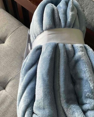 Full/queen Solid Plush Blanket Blue - Room Essentials™ : Target
