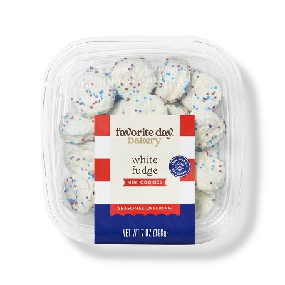 Patriotic White Fudge Cookies Tub - 7oz - Favorite Day™