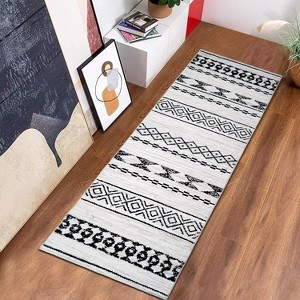 Vintage Geometric Area Rug Non Slip Low Pile Soft Rug Farmhouse Bohemian Carpet Living Room Bedroom Dining Room Rug - 1 of 4