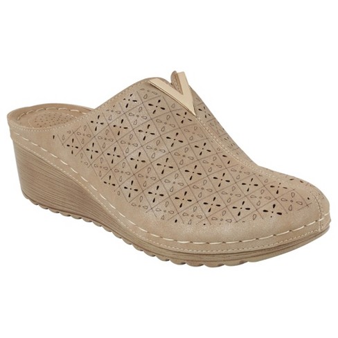 Gc Shoes Camille Taupe 10 Perforated V-shape Hardware Slide Wedge Mule :  Target
