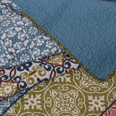 Harmony Geometric 50"x60" Cotton Reversible Throw Blanket