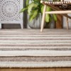 Striped Kilim STK601 Hand Loomed Indoor Rugs - Safavieh - 4 of 4