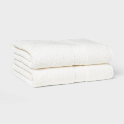 2pk Performance Plus Bath Towels White - Threshold™