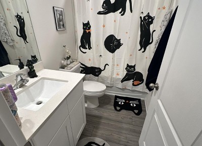Guest review image 2 of 2, zoom in