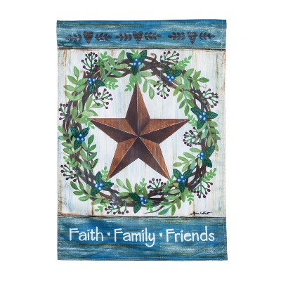 Evergreen Faith Family Friends Country Star Garden Strié Flag