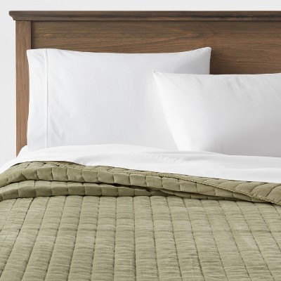 Green velvet quilted outlet throw