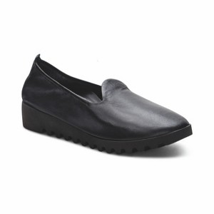 Aetrex Liz Slip On Flat - 1 of 4