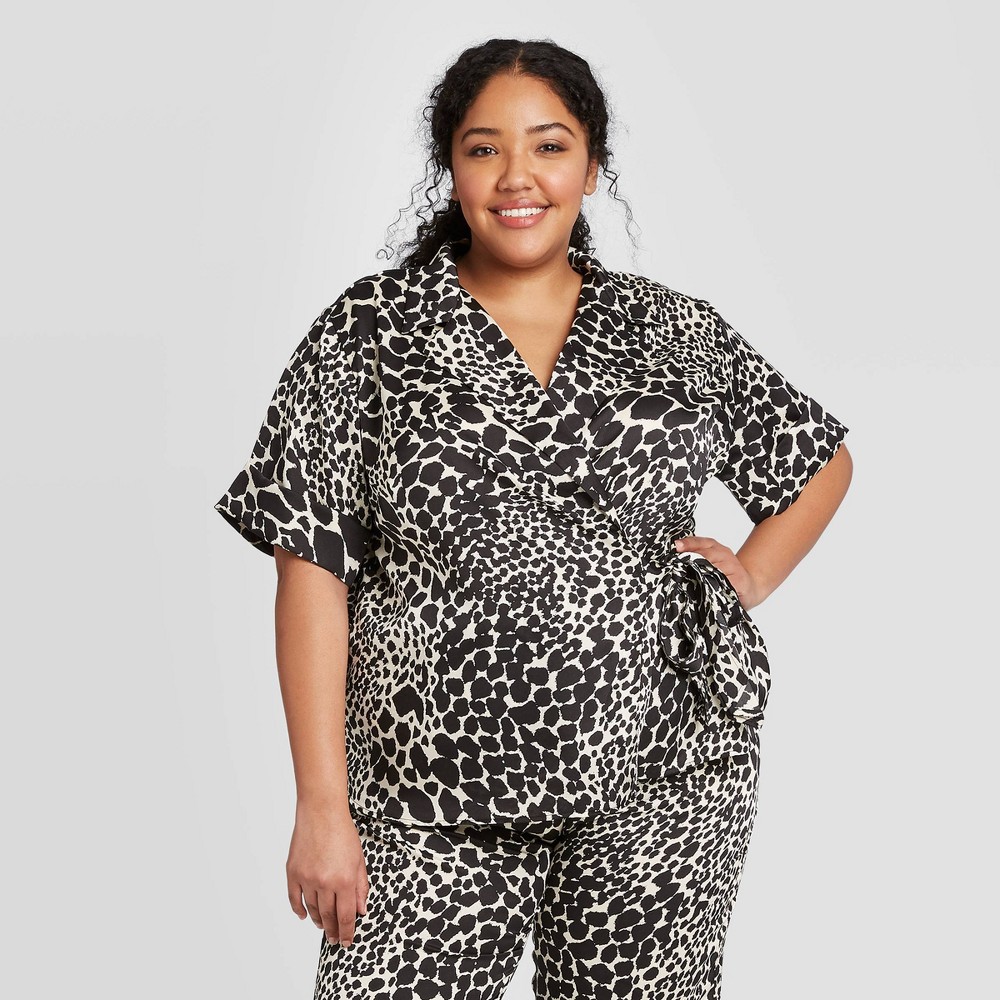Women's Plus Size Leopard Print Short Sleeve Side-Tie Blouse - Who What Wear Cream 1X, Women's, Size: 1XL, Ivory was $29.99 now $20.99 (30.0% off)