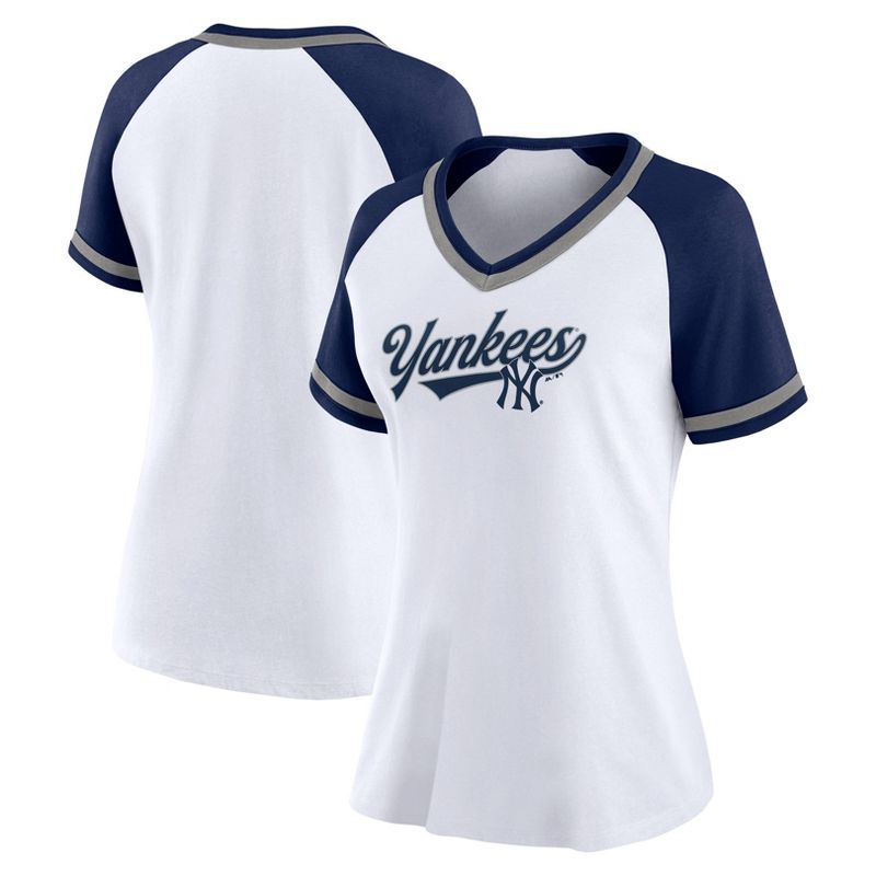MLB New York Yankees Women&#39;s Jersey T-Shirt, 1 of 4