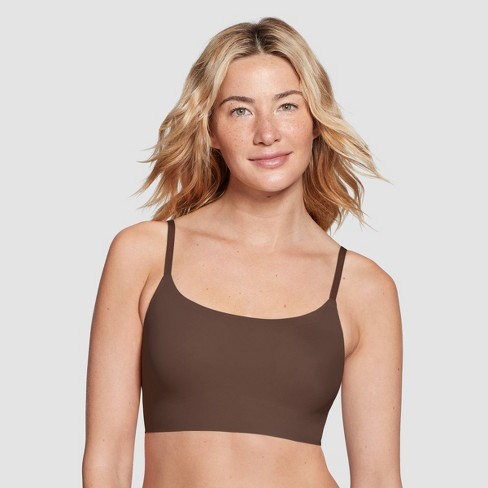 Seamless Sports Bra With Adjustable Straps And Clasp Closure