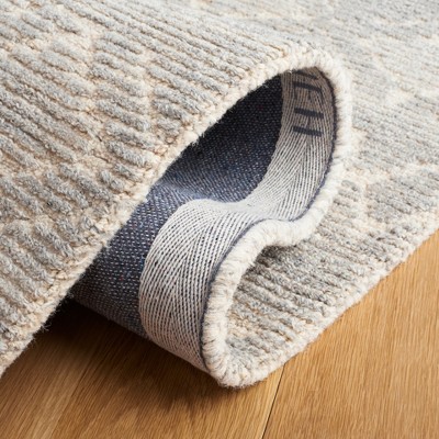 Luxurious Hand-Tufted Casablanca 6' Square Gray Wool Shag Rug