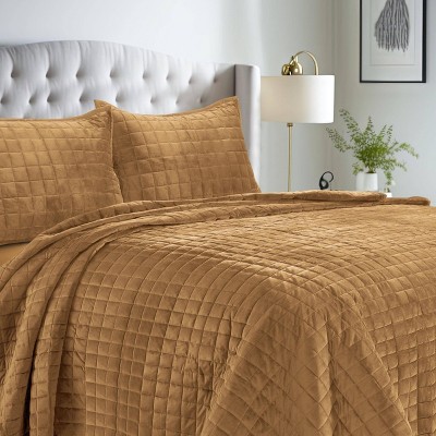 Camel Velvet Twin Reversible Quilt Set with Sham