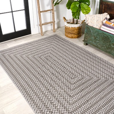 Modern Chevron Geometric 5x8 Black and Light Gray Synthetic Area Rug