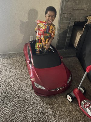 radio flyer tesla model s for kids riding toy