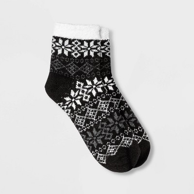 Women's Fair Isle Snowflake Double Lined Cozy Ankle Socks - A New Day™ Black 4-10