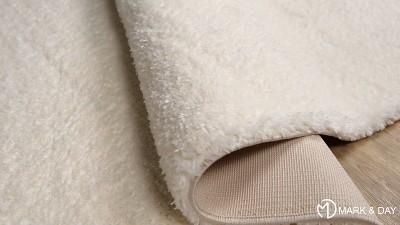 Gray Rectangular Synthetic Shag Area Rug 5'3" x 7'