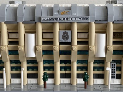 Lego Icons Real Madrid - Santiago Bernabéu Stadium Set 10299 : Target