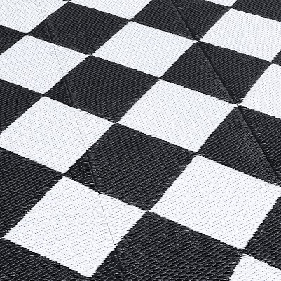 black/white