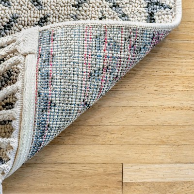 Ivory Geometric Reversible 8' x 10' Synthetic Area Rug