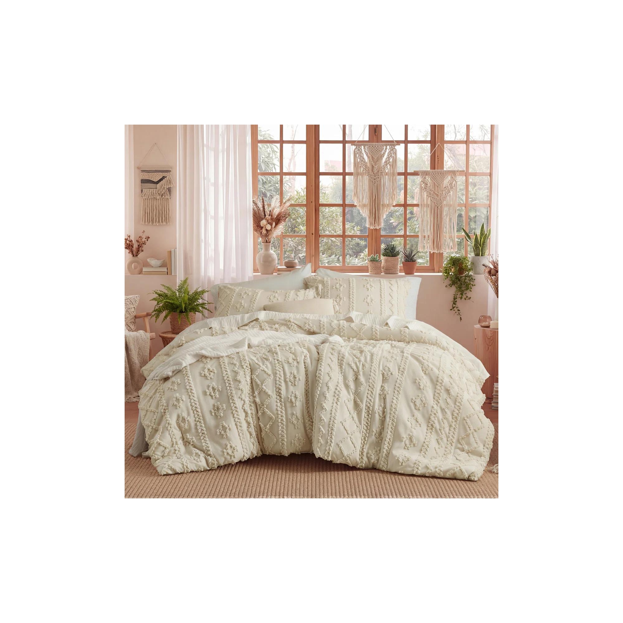 3Pcs Tufted Boho Farmhouse Shabby Chic Embroidery Beige Queen Size Comforter Set - Bedsure