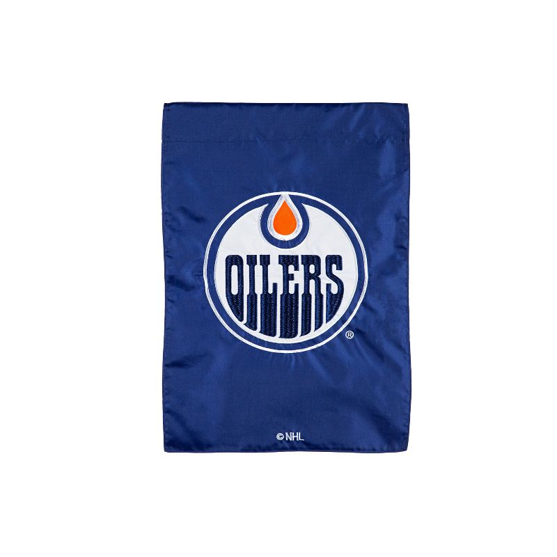 Evergreen NHL Edmonton Oilers Garden Applique Flag 12.5 x 18 Inches Indoor Outdoor Decor, 2 of 3