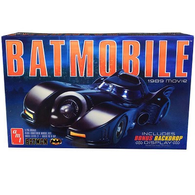 Skill 2 Model Kit Batmobile "Batman" (1989) Movie with Backdrop Display 1/25 Scale Model by AMT