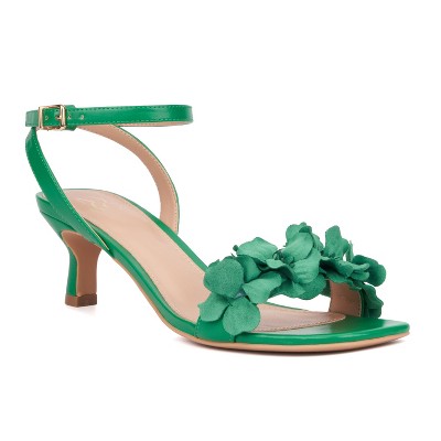 New York & Company Women's Gwendolyn Kitten Heel Sandal