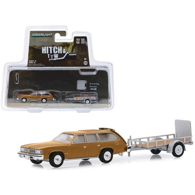 1977 Pontiac LeMans Safari Gold and Utility Trailer "Hitch & Tow" Series 18 1/64 Diecast Model Car by Greenlight