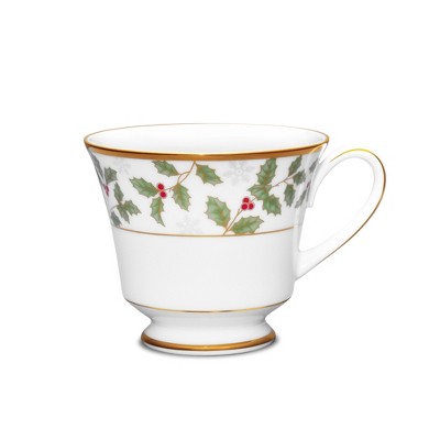 Noritake Holly and Berry Gold Cup