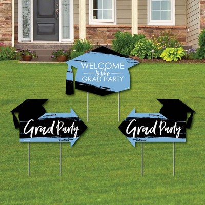 Big Dot of Happiness Light Blue Grad - Best is Yet to Come - Light Blue Grad Party Yard Sign with Stakes - Double Sided Outdoor Lawn Sign - Set of 3