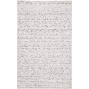 Adirondack ADR119 Non-Shedding Power Loomed Indoor Rugs - Safavieh - 1 of 4