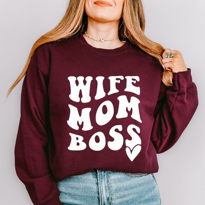 Simply Sage Market Wife Mom Boss Wavy Heart Sweatshirt